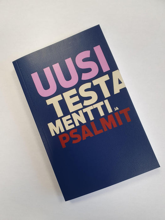 UT2020+Psalmit pokkari, sininen vinyylikansi